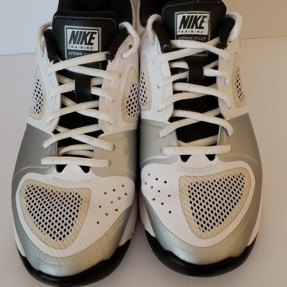 Nike Max Air Training Sneakers Womens 9 Extreme Volleyball Athletic 442249 White - Picture 2 of 12